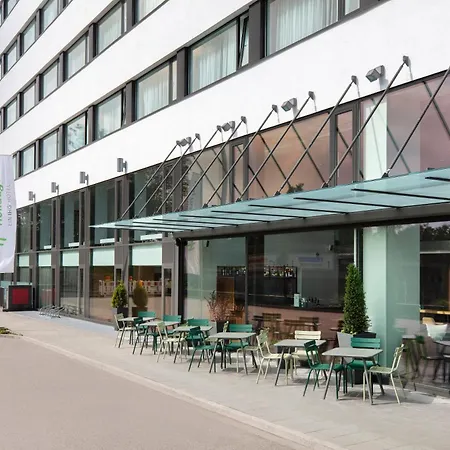 Holiday Inn Munich - Leuchtenbergring, an IHG Hotel-3
